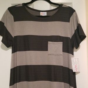 NWT Lularoe Carly S  black & grey